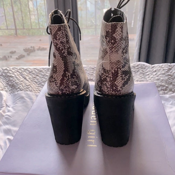 Platform boots - Picture 3 of 6